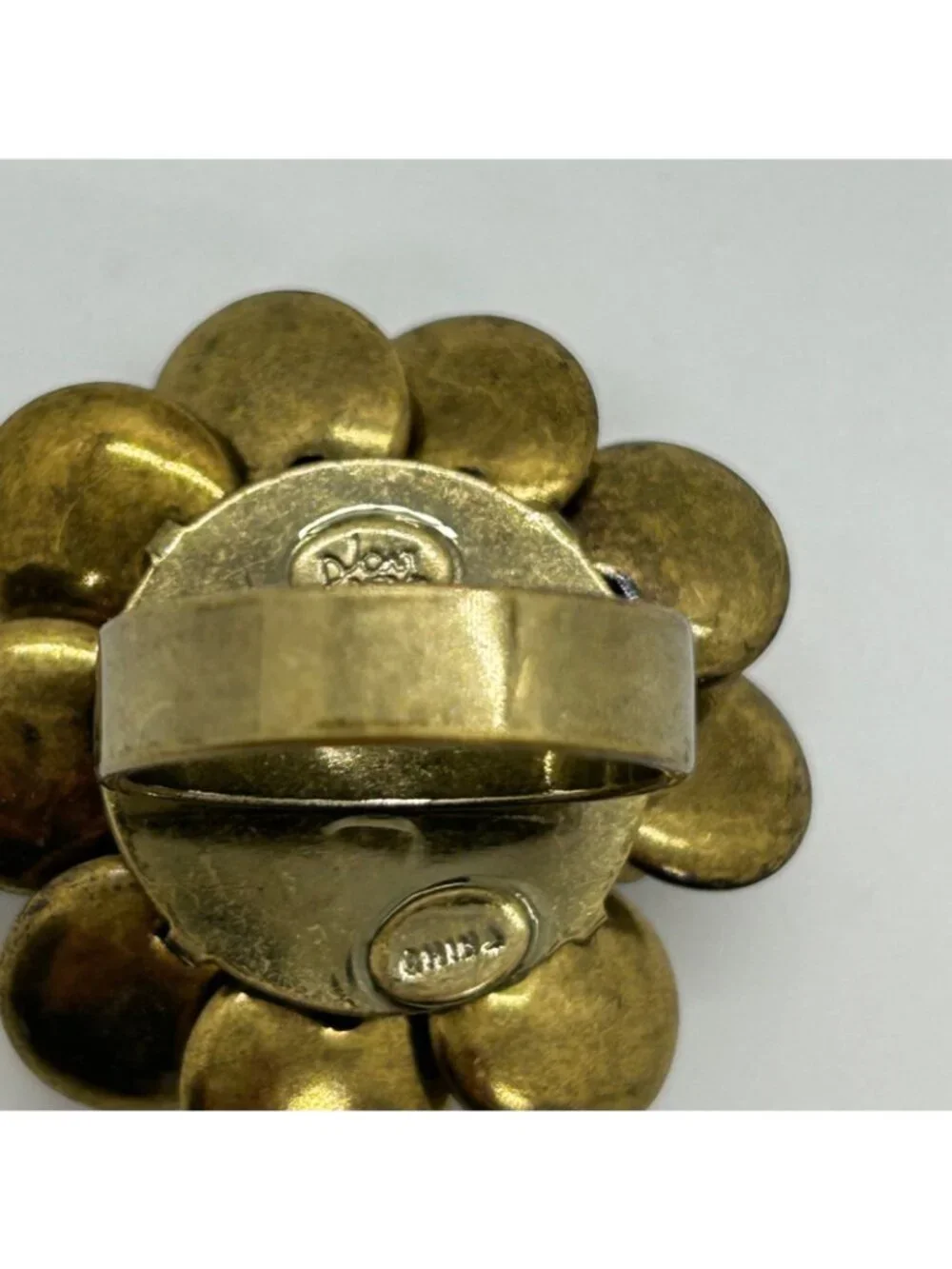 Joan Rivers Gold Tone Flower Ring With Crystal Center Statement Accessory